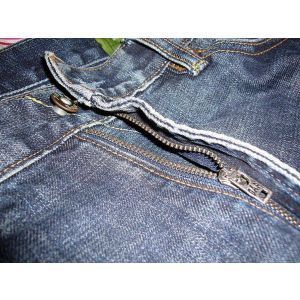 https://www.customjeans.io/media/catalog/product/cache/75f5024978ee6fca2232f45129416530/z/i/zipper-fly-custom-made-jeans-make-your-own.jpg